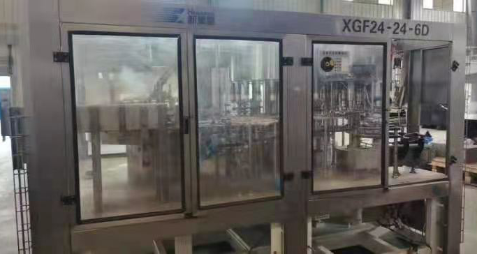 出售每小時(shí)11000瓶/制造商江蘇新美星機(jī)械