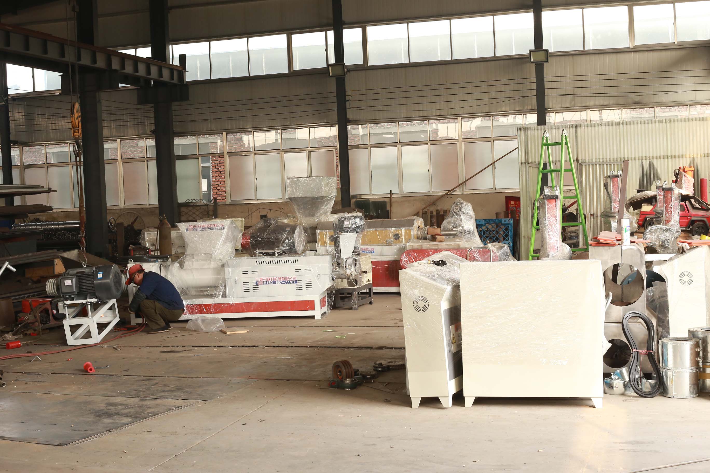 萊州塑機廠家供應塑料造粒機