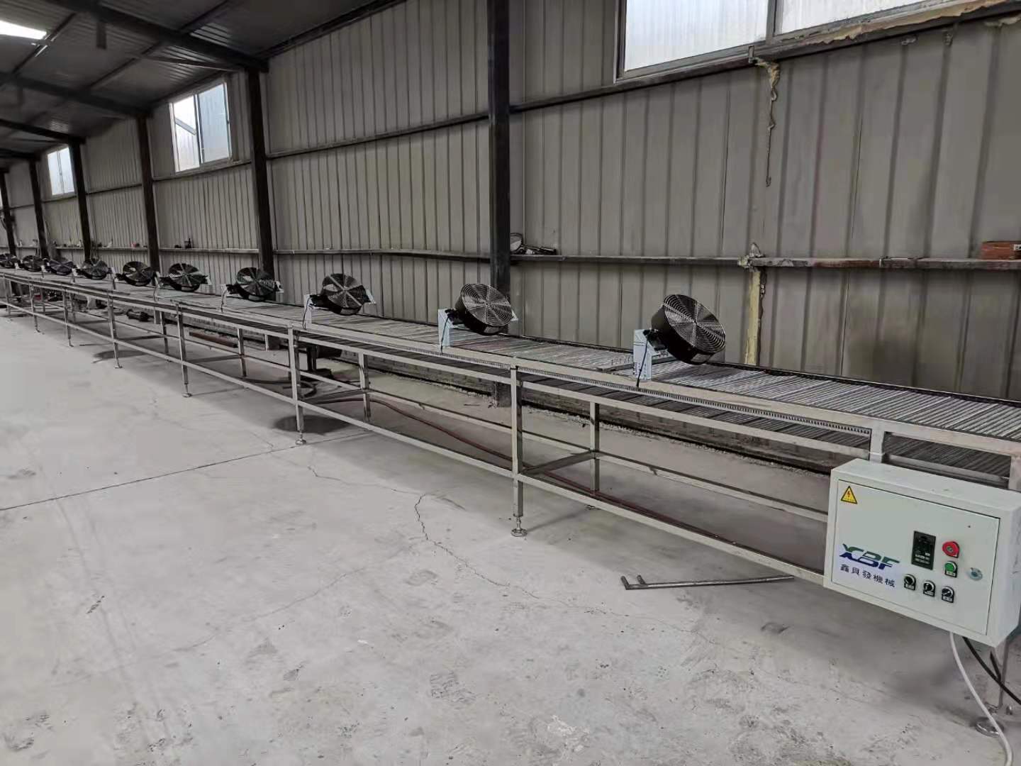 可降解餐具生產(chǎn)設備