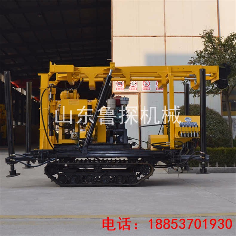 山東魯探履帶式百米鉆機XYD-130全液壓地質(zhì)鉆探機 滑架鉆塔