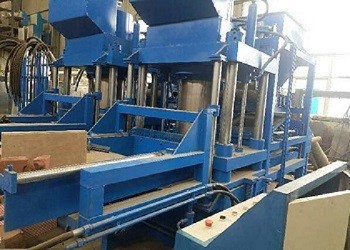 二手液壓磚機出現(xiàn)漏油問題怎么辦