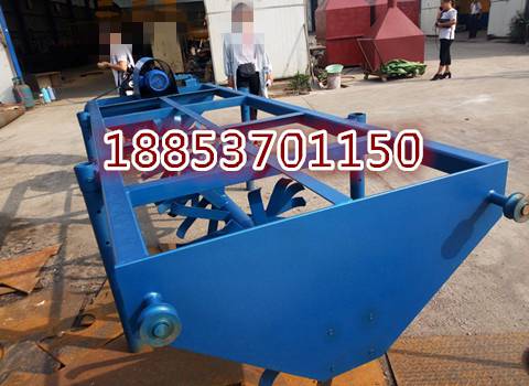 力揚糞污翻耙機-3m無軌翻拋機的構(gòu)造和原理分析