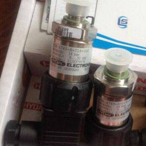 EDS1791-N-400-000賀德克電子壓力繼電器