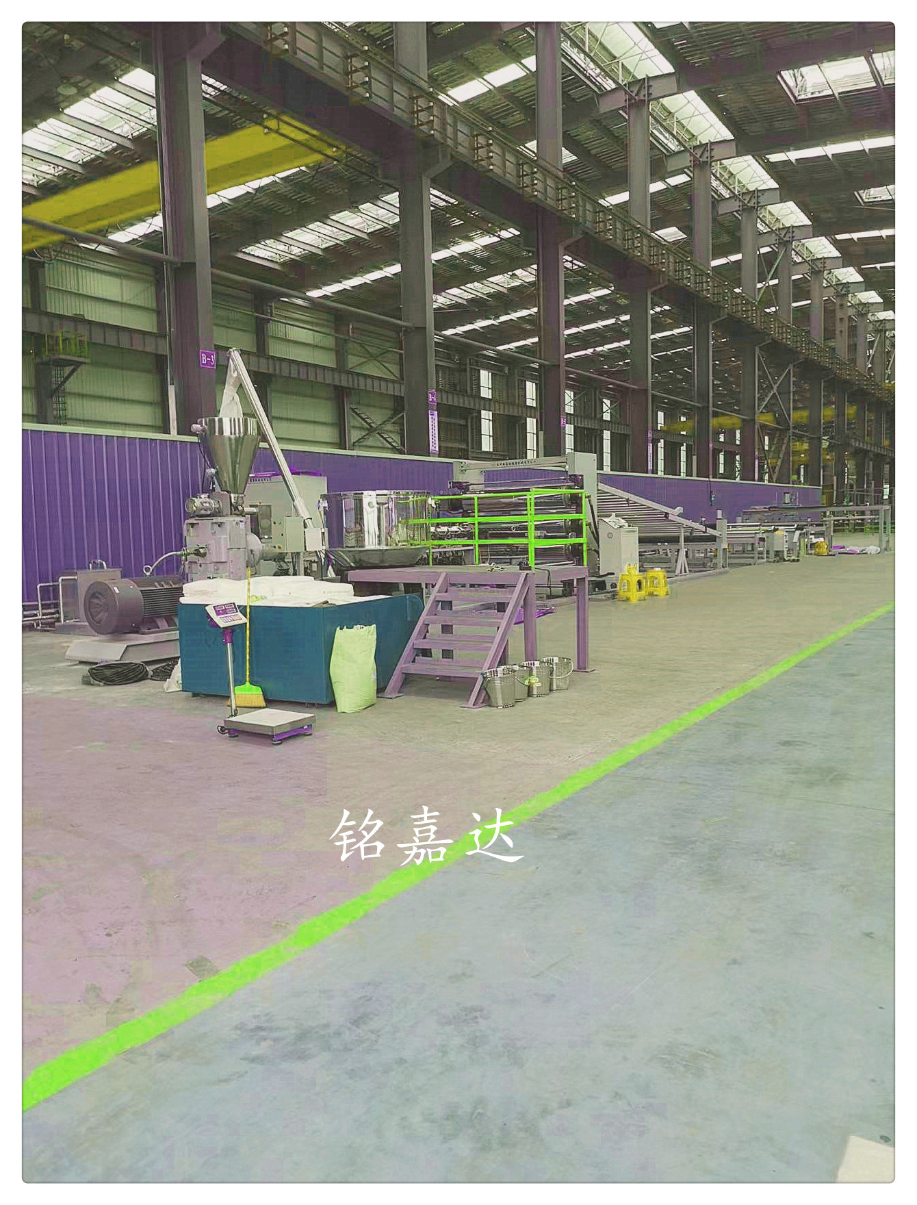 硅膠片材擠出機，硅膠片材設(shè)備（實）