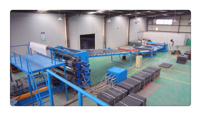 PE流延擠出生產(chǎn)線（新型）PE流延膜片擠出生產(chǎn)線（品牌）