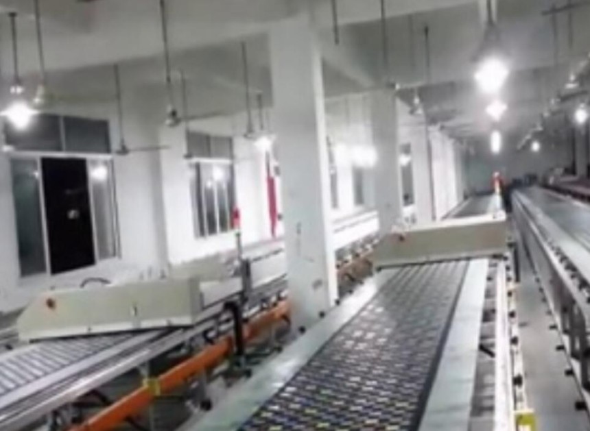 SFB系列全自動(dòng)滾筒網(wǎng)印機(jī)