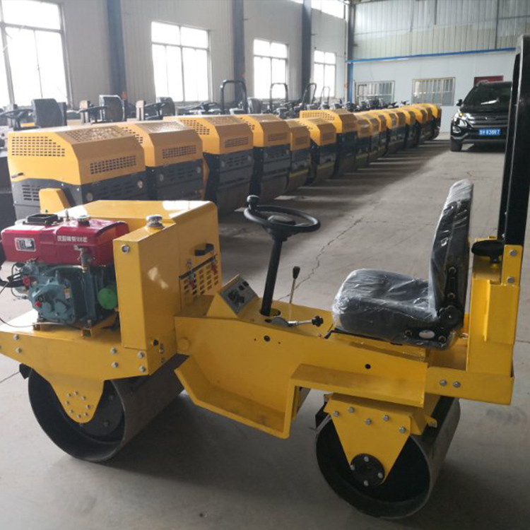 兒童玩具吊鉤車 新款網(wǎng)紅仿真推土機 室內(nèi)兒童挖掘機 新款娛樂挖掘機