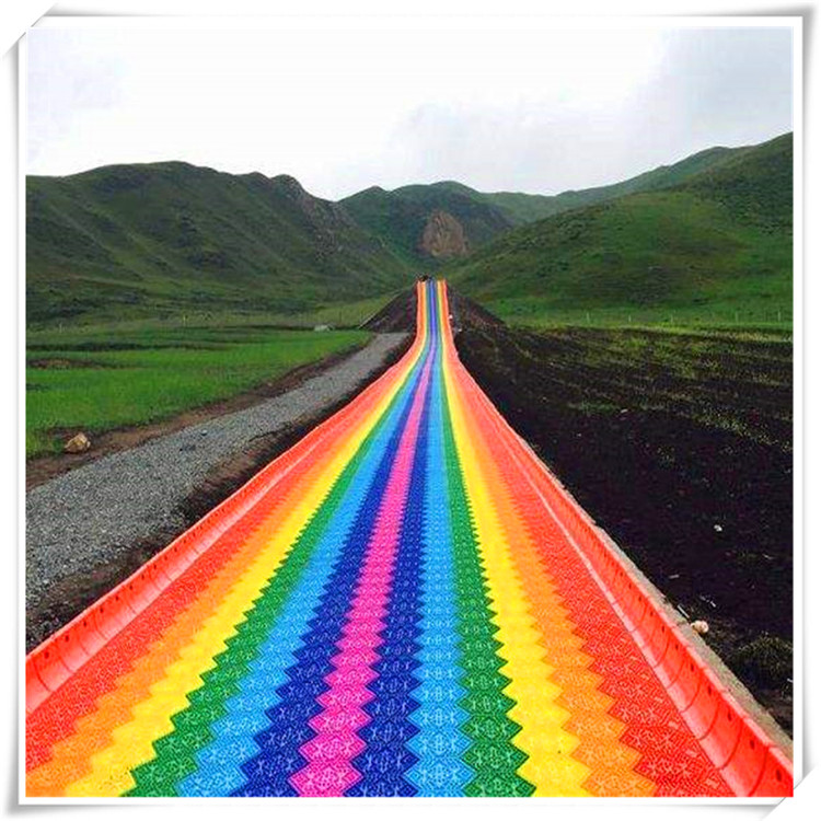 金耀制雪機廠家組合 七彩滑道生產(chǎn)制造 風(fēng)景區(qū)彩虹滑道生產(chǎn)