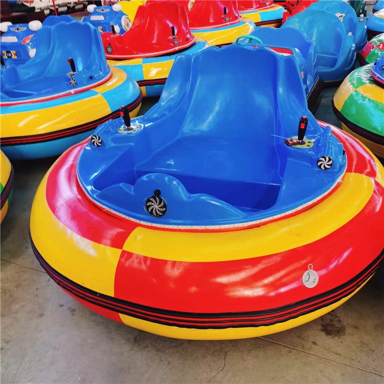 新型冰上碰碰車 雙人游樂碰碰車 電動游樂碰碰車 四季游樂設備