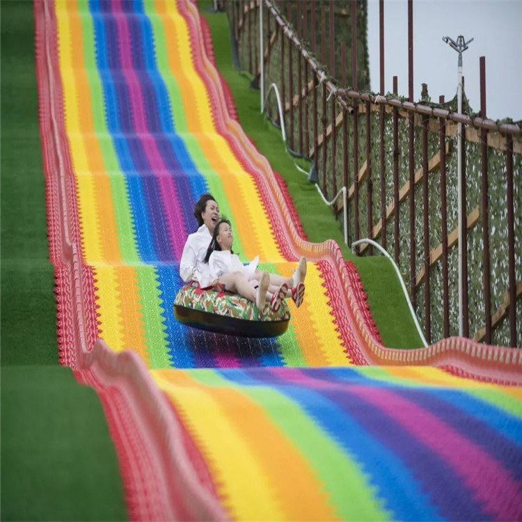 網(wǎng)紅無動力組合滑梯 七色彩虹滑道 戶外大型游樂設備 四季游玩