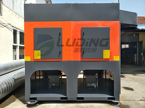 山東日照多濾筒除塵器/多工位焊煙除塵系統(tǒng) -廠家直銷