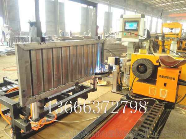 瓦楞箱板自動(dòng)焊接設(shè)備 瓦楞板焊接機(jī)