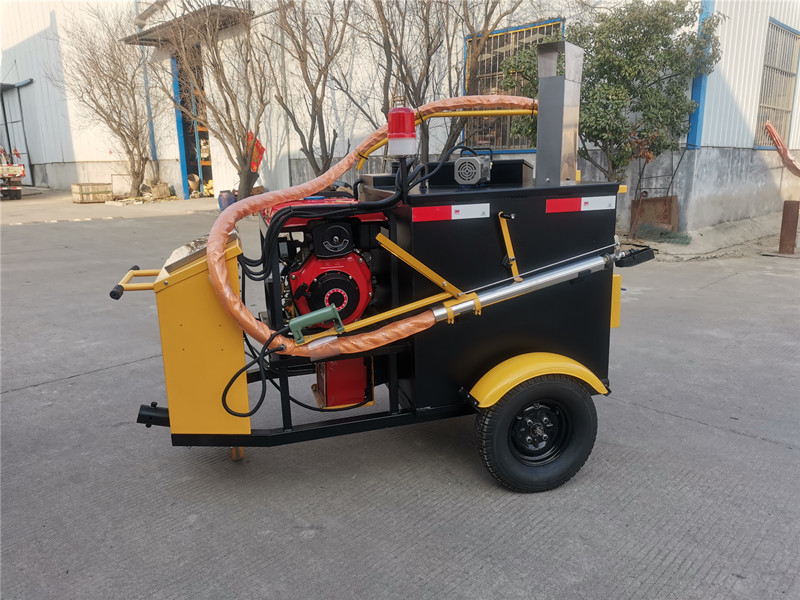 牽引式瀝青灌縫機(jī)