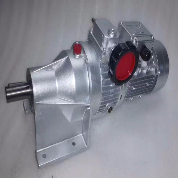MBW04-2C-Y0.37(10-50)二級齒輪無極變速機