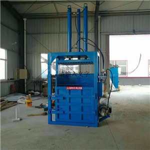 浙江義烏廢塑料玩具壓縮打包機廢衣服液壓打包機