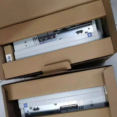 德國(guó)倫茨E82MV752-4B151-變頻器