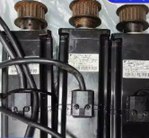 日本安川SGMAH-04AAA2C-電機(jī)