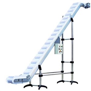 江蘇鹽城爬坡式輸送機(jī)