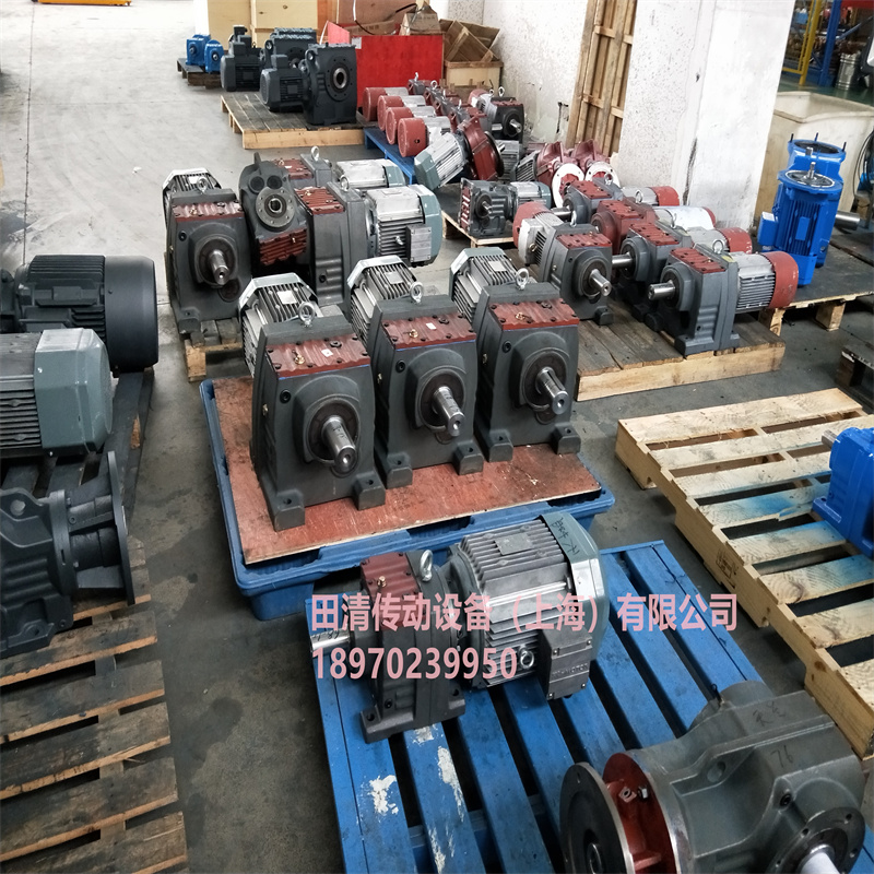 KAF167-Y200-4P-163.91-M1齒輪減速器