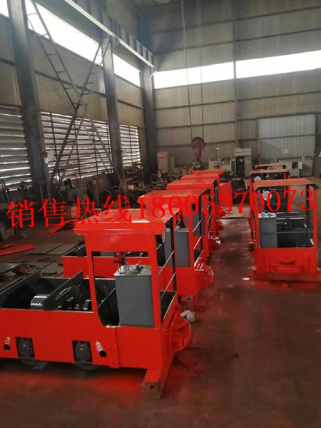 山東廠家供應(yīng)CTY5/6、7、9GB蓄電池式電機(jī)車 規(guī)格5噸