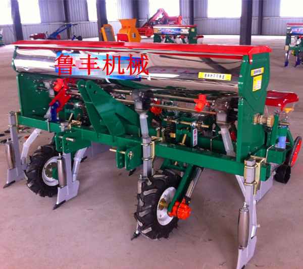 本溪全自動玉米精播機(jī)   大型玉米播種機(jī)參數(shù)