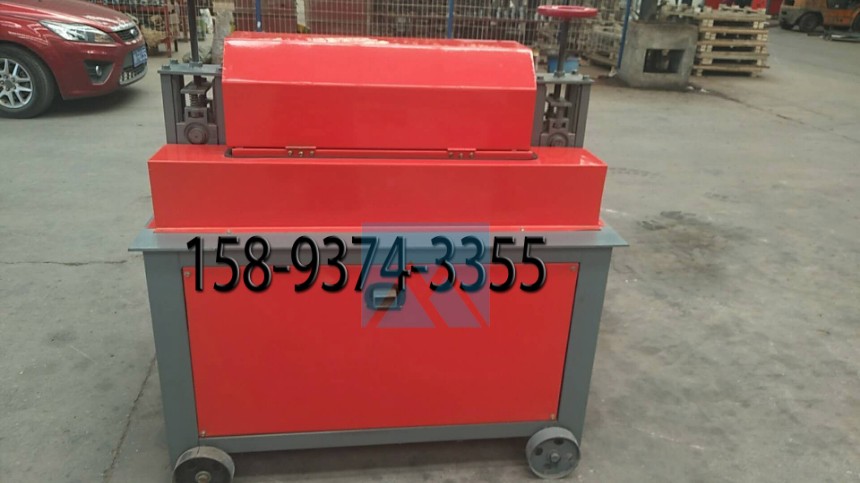 51型鋼管除銹機(jī)廠家_供應(yīng)河南專賣的電動(dòng)除銹機(jī)云鼎機(jī)械