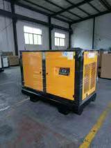 華北地區(qū)螺桿空壓機(jī)生產(chǎn)企業(yè)固定式37千瓦噴砂除銹用