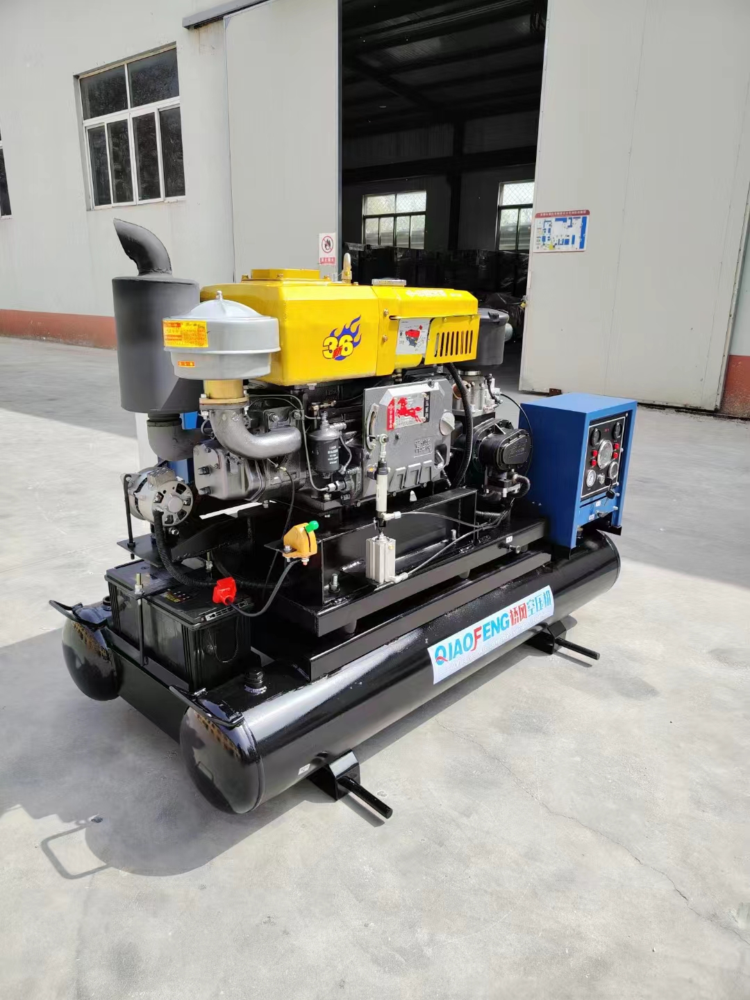 吳橋壓縮機有限責(zé)任公司柴油螺桿空壓機4立方戶外工程使用