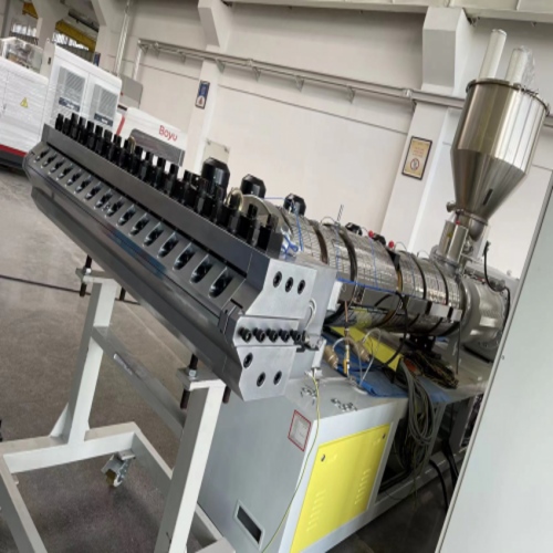 彈性地板運(yùn)動(dòng)地板生產(chǎn)線機(jī)械設(shè)備