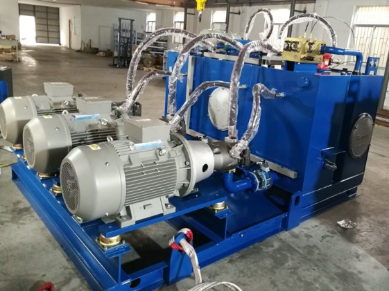 西安新玉新環(huán)?？萍夹滦头菢?biāo)液壓站及液壓油缸