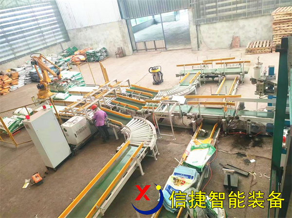 大米面粉碼垛機(jī)器人使用優(yōu)勢(shì)及未來(lái)發(fā)展趨勢(shì)