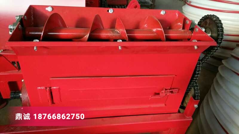 成都大型鏟車上料120錘片蛟龍式粉土機(jī) 新型柴油四輪軸傳動(dòng)土壤粉碎機(jī)碎土機(jī)打土機(jī)