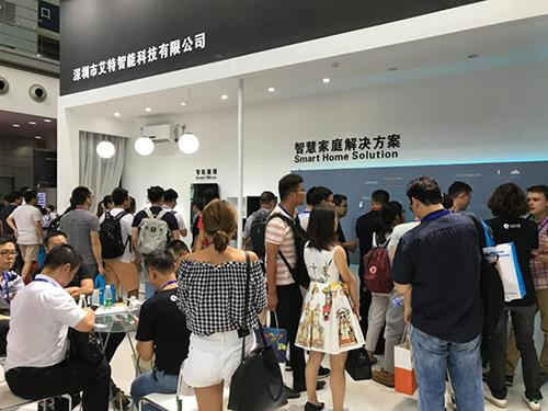 下一個(gè)“爆款”在此孵化：CES Asia 2026北京機(jī)器人展為70家企業(yè)開啟動商業(yè)化直通賽道