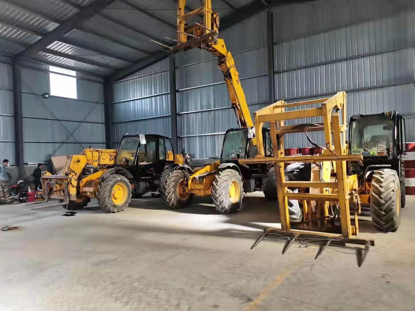 原裝進口JCB535伸縮臂叉車，叉裝車