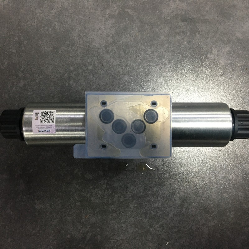 力士樂液壓閥4WE10J5XHG24N9K4M