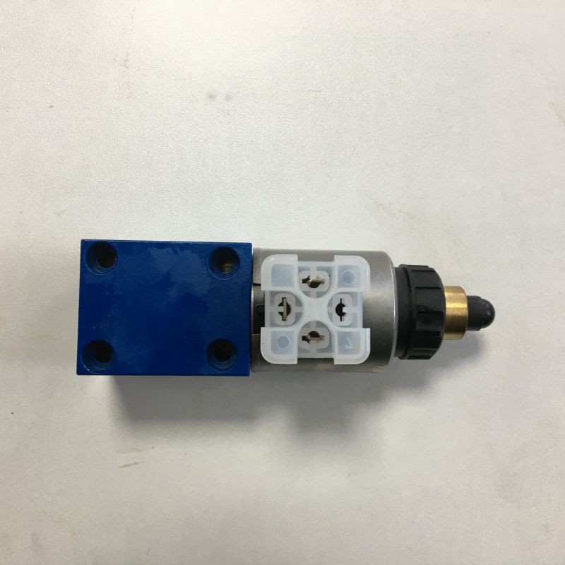 力士樂(lè)電磁閥R988129092 4WE 6 D1XHG24N9K4