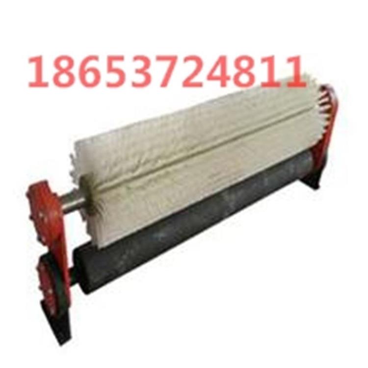 毛刷清掃器清掃器配合滾筒皮帶運行省時省力