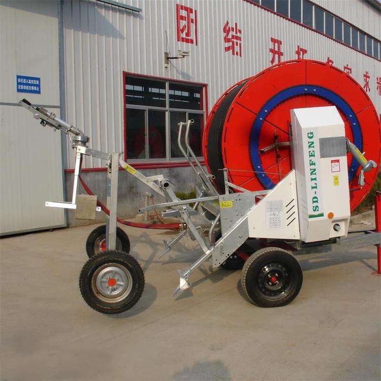 澆地灌溉機 農(nóng)業(yè)噴灌設備 澆地用卷盤式噴灌機 農(nóng)田節(jié)水灌溉機