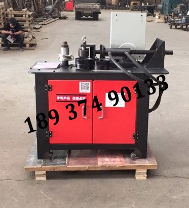 云鼎廠(chǎng)家批發(fā)50型鋼管除銹噴漆一體機(jī)