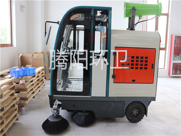 電動掃地車的操控技巧