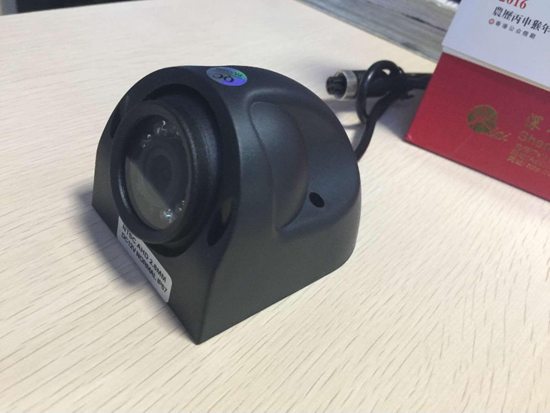 廠家直銷大型運輸車輛監(jiān)控攝像頭配套，全方位駕駛監(jiān)控畫面，高清CCD貨車攝像頭