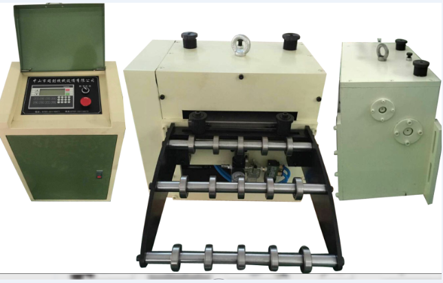 伺服滾輪送料機NCF-300