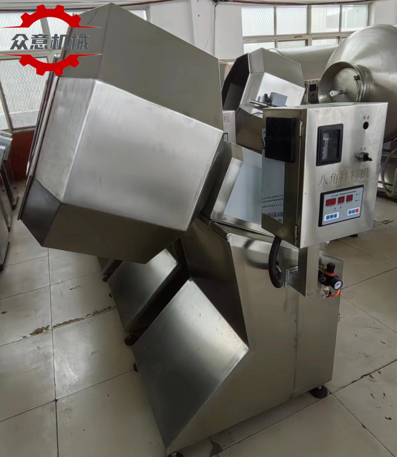 全自動(dòng)八角拌料機(jī)牛肉干八角拌料機(jī) 八角攪拌機(jī)廠家
