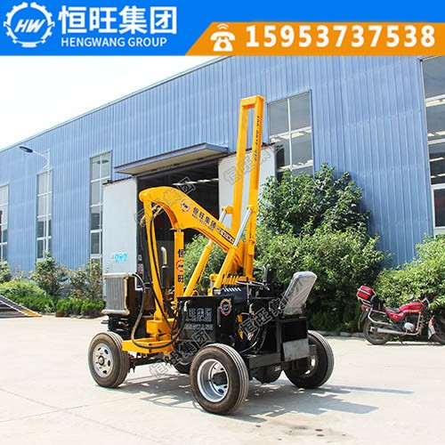 小四輪式護欄打樁機新型護欄打樁機廠家