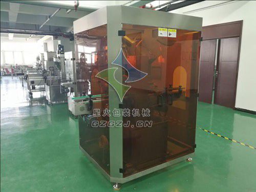 自動上蓋真空旋蓋機、石家莊星火醬料真空旋蓋機